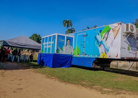Confira serviços oferecidos na Carreta da Saúde no bairro Lago Azul