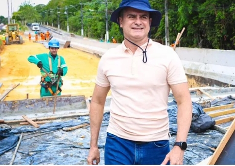 Viaduto Márcio Souza será entregue nos próximos dias, afirma prefeito