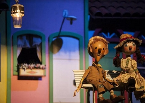 Teatro ICBEU recebe espetáculos gratuitos; confira programação