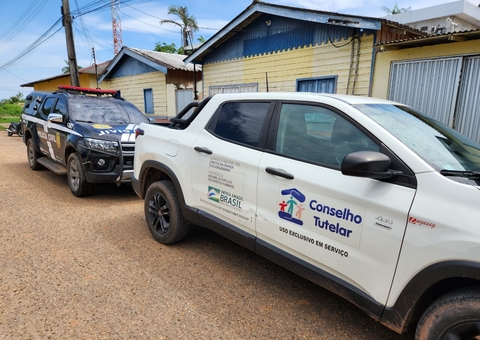 Criança é flagrada fazendo fogueira para comer em Alvarães; mãe foi presa