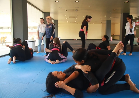 Governo abre 300 novas vagas para o Curso de Defesa Pessoal Feminina; veja