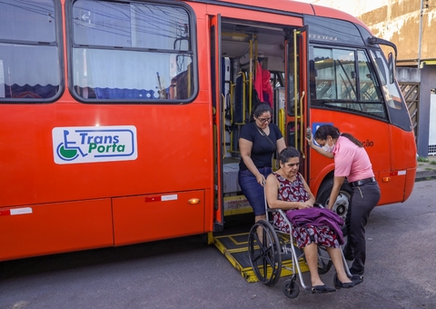 ‘Transporta’ atende pacientes com dificuldade de locomoção em Manaus
