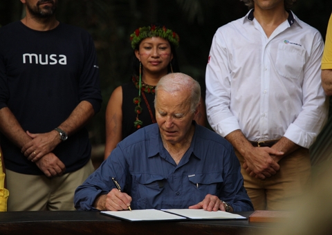 Biden proclama Dia Internacional da Conservação após visita a Manaus
