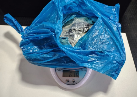 Droga avaliada em mais de R$ 12 mil é apreendida em lancha em Santa Isabel do Rio Negro
