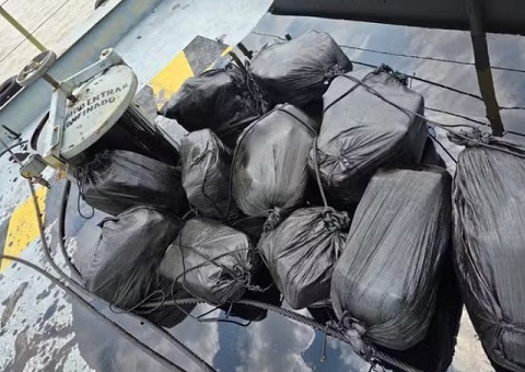 Polícia encontra quase 650 kg de cocaína escondidos em tanques de petróleo em Codajás