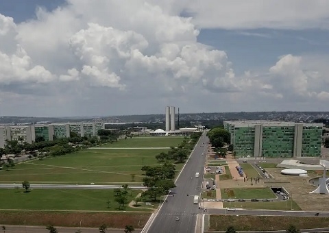 Governo libera R$ 1,7 bilhão bloqueados do Orçamento