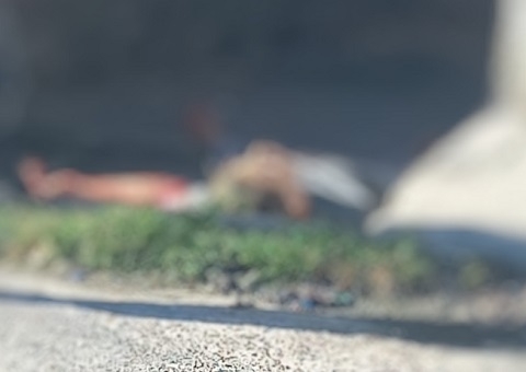 Pedreiro é baleado em fogo cruzado entre Rocam e criminosos no Zumbi