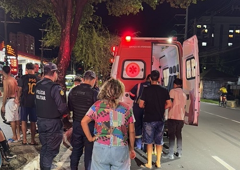 Homem é atropelado por motociclista na Ponta Negra