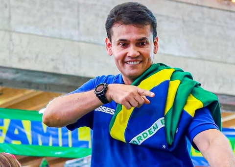 Vereador de Manaus vai ao jantar de posse do presidente eleito Donald Trump nos EUA