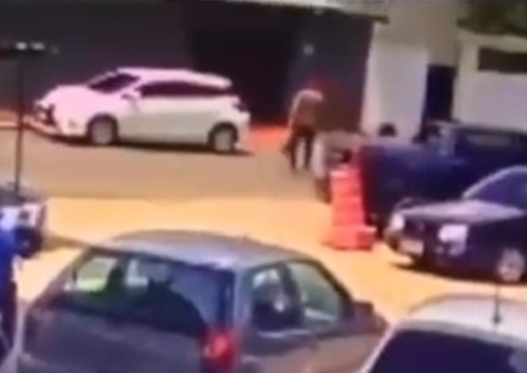 Vídeo mostra criminoso usando chapolin para furtar carro na Cidade Nova