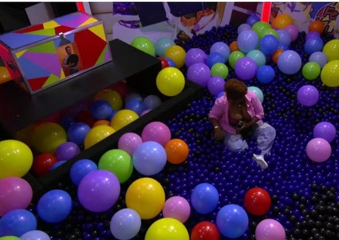 Barrado no Baile: Camilla acha primeira chave após 2 horas de dinâmica