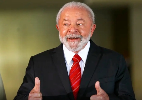 Presidente Lula comemora prêmio de 'Ainda Estou Aqui' no Oscar