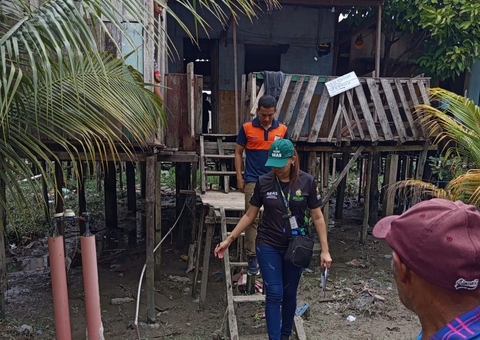 Governo presta atendimento social às famílias atingidas pela forte chuva em Manaus