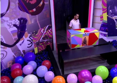 Barrado no baile: Vitória barra João Pedro da festa do líder