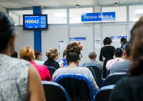 Peritos do INSS encerram greve e atendimento será retomado na segunda