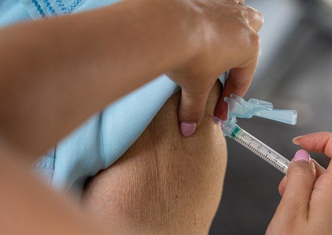 Ministério da Saúde vai pedir inclusão da vacina contra Chikungunya no SUS