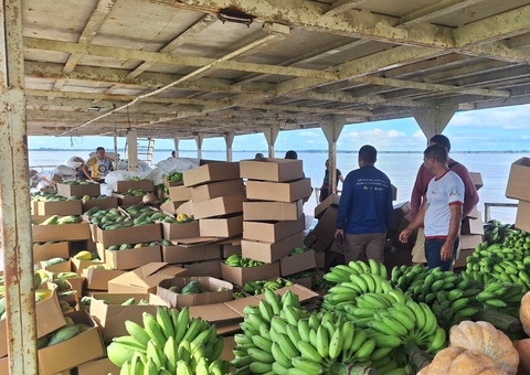 Governo compra 25 toneladas de alimentos de produtores rurais em Manacapuru