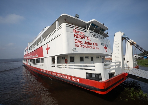 Barco-hospital realiza mais de 8 mil atendimentos em Itacoatiara