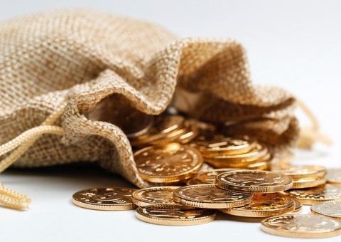 Justiça bloqueia R$ 2,8 bilhões de investigados por fraude no INSS