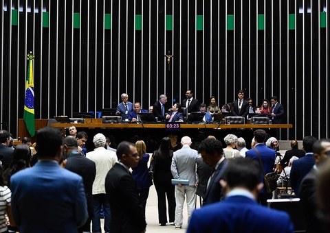 Congresso pode votar validade permanente para mudanças no IR; entenda