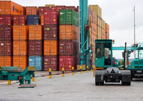 Exportações de ouro para Alemanha e motos para Argentina impulsionam balança comercial do Amazonas