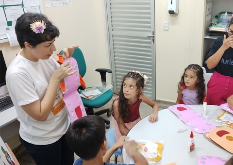 Semsa sensibiliza crianças e pais para atenção à saúde bucal no Gilberto Mestrinho