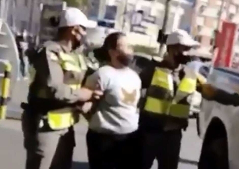 Mulher é presa ao bater panela em motociata de Bolsonaro; Veja vídeo