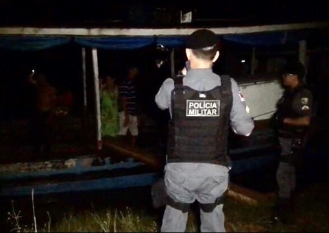 Criminosos invadem barco e matam adolescente em Manacapuru