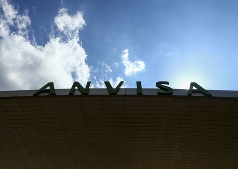 Anvisa alerta sobre golpistas que usam nome da agência