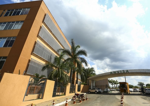 Anvisa restringe uso do agrotóxico carbendazin aos estoques existentes