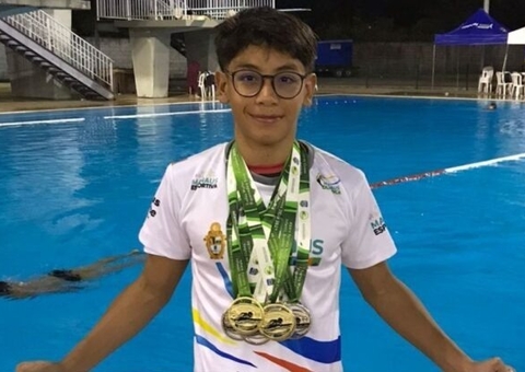 Atleta de Manaus conquista 6 medalhas e quebra recorde no Norte-Nordeste de natação