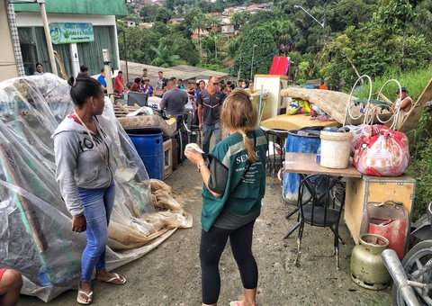 Governo Federal vai liberar recursos para famílias afetadas pelo deslizamento em Manaus