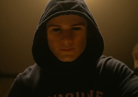 Terror 'Tem Alguém na sua Casa' da Netflix, ganha novo trailer; Confira