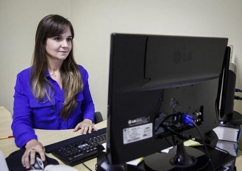 Bemol deve indenizar cliente por venda de produto com defeito em Manaus