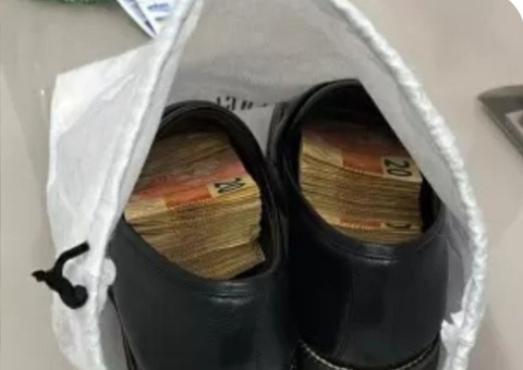 PF encontra maços de dinheiro no sapato de vereador e primo de deputado 