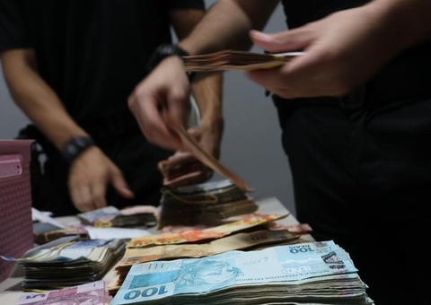 PF deflagra operação em Manaus contra envolvidos em esquema de contrabando de ouro