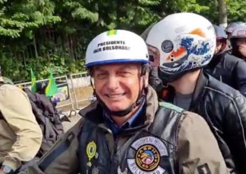 Governo de São Paulo multa Bolsonaro em R$ 550 por não usar máscara em ato