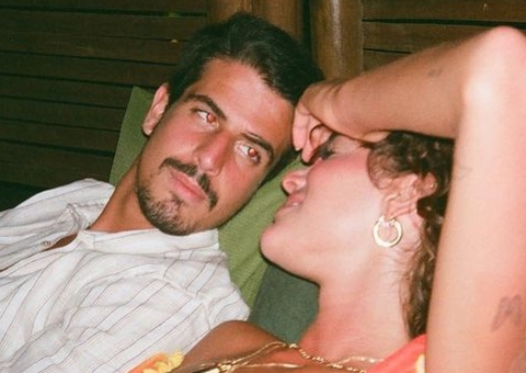 Bruna Marquezine se declara a Enzo Celulari: ‘me desmontar inteira’ 