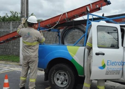 Três bairros têm serviço de energia interrompido em Manaus neste feriado