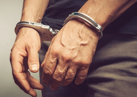 Foragido por homicídio é recapturado enquanto passeava em rua de Manaus