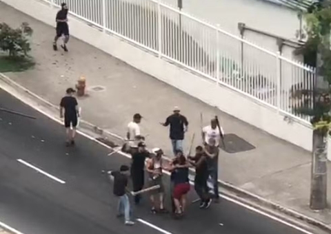Torcedores são presos durante briga antes de clássico entre Vasco e Flamengo