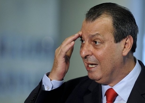 Omar critica política econômica do Governo Bolsonaro após aumento da fome no país