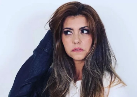 Atriz sente dores e descobre barata viva dentro do ouvido