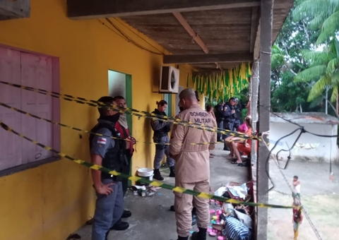 Pai pede ajuda para pagar funeral de criança morta carbonizada em Manaus