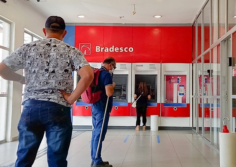 Bradesco pode pagar R$ 1 milhão de indenização a clientes por falta de cédulas em caixa no Amazonas