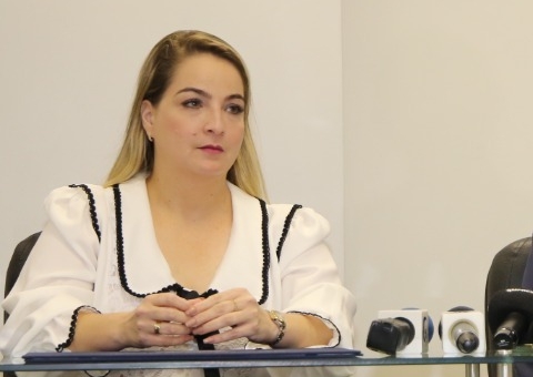 Carol Braz lança pré-candidatura ao Governo e fala sobre ameaças ao Amazonas