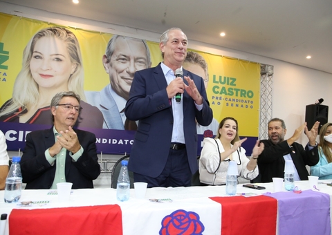 Ciro Gomes recebe título de Cidadão Amazonense e fala de pré-candidatura à Presidência  