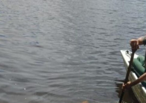 Corpo de adolescente é encontrado boiando com marcas de agressão no rio em Manaus