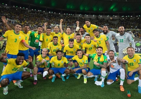 Órgãos públicos terão expediente reduzido no Amazonas nos primeiros jogos do Brasil na Copa