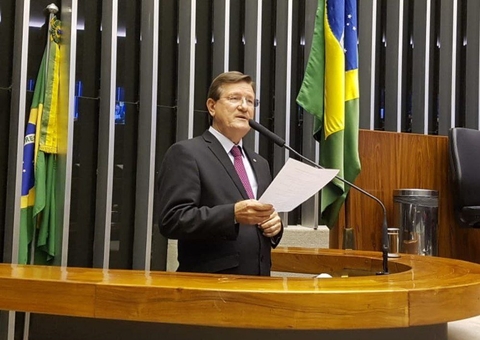 Zé Ricardo denuncia garimpeiros por invasão de terras e abuso sexual contra indígenas no Amazonas